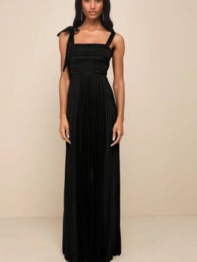 NWT Lulus Stunning Black Satin Pleated Bow Maxi Dress L